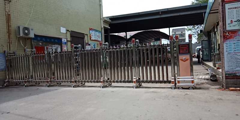 长沙伸缩门,长沙电动门,长沙电动伸缩门,长沙伸缩门,长沙电动伸缩门厂 长沙伸缩门,长沙电动门,长沙电动伸缩门,长沙伸缩门,长沙电动伸缩门厂